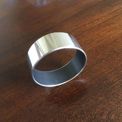 インチのサイズと軸受けに油を差している金属のスズメッキをする自己